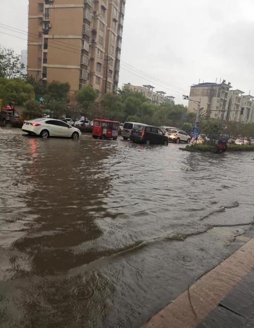 江阴暴雨积水原因?江阴全年天气情况-图2 江阴暴雨积水原因?江阴全年天气情况-图2