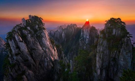 去黄山看日出日落好吗?11月份去黄山天气什么样?6黄山天气情况-图2 去黄山看日出日落好吗?11月份去黄山天气什么样?6黄山天气情况-图2