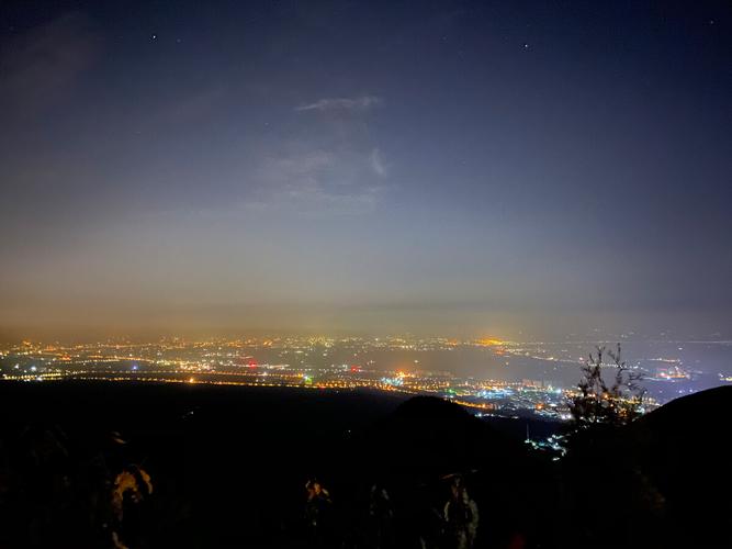 骊山几点亮灯？骊山天气情况