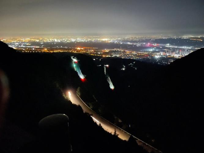 骊山几点亮灯?骊山天气情况-图2 骊山几点亮灯?骊山天气情况-图2