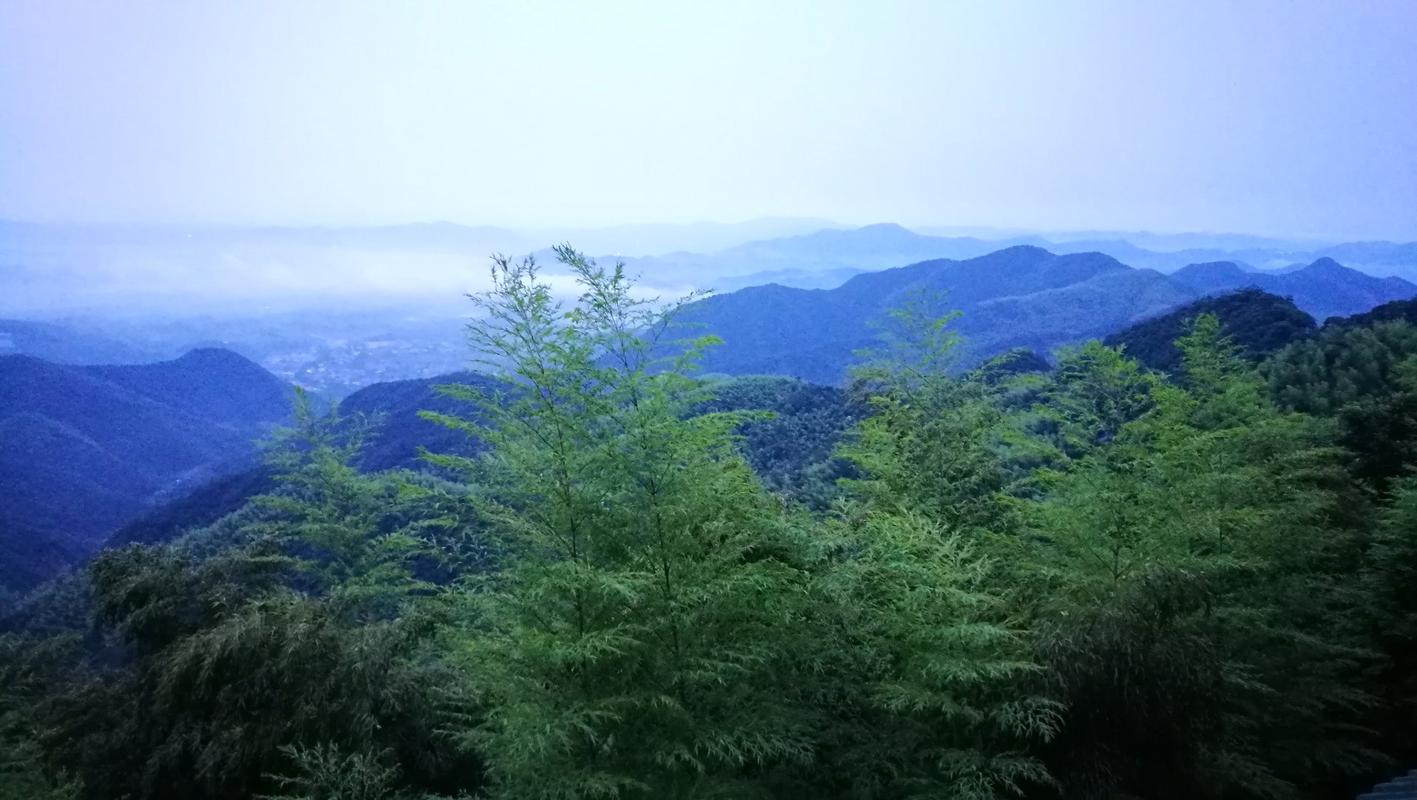 莫干山8月份去热吗?湖州莫干山天气情况-图2 莫干山8月份去热吗?湖州莫干山天气情况-图2