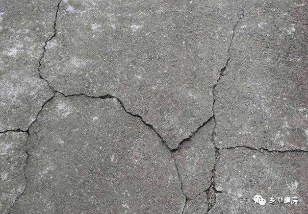 地面石材上面结冰怎么处理?石材的天气情况-图3 地面石材上面结冰怎么处理?石材的天气情况-图3