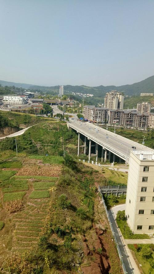 重庆的石柱县海拔多少啊？重庆石柱天气情况