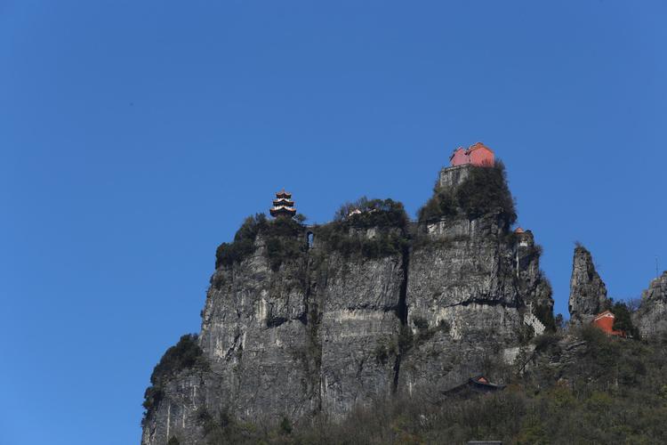 长阳天柱山要爬多久?湖北长阳天气情况-图3 长阳天柱山要爬多久?湖北长阳天气情况-图3