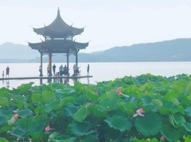 夏天西湖热吗?全年西湖天气情况-图2 夏天西湖热吗?全年西湖天气情况-图2