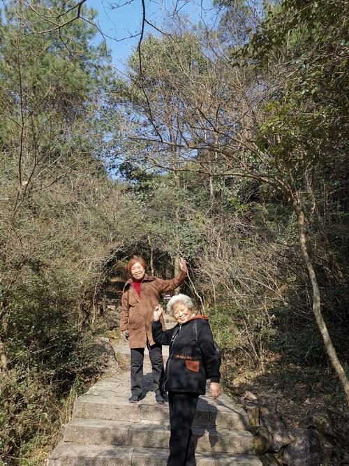 尖峰山爬山路线?尖峰山天气情况-图3 尖峰山爬山路线?尖峰山天气情况-图3