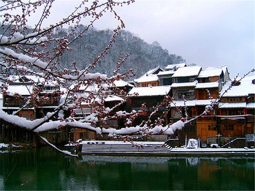 湖南凤凰古城什么时候下雪?凤凰那边天气情况-图3 湖南凤凰古城什么时候下雪?凤凰那边天气情况-图3