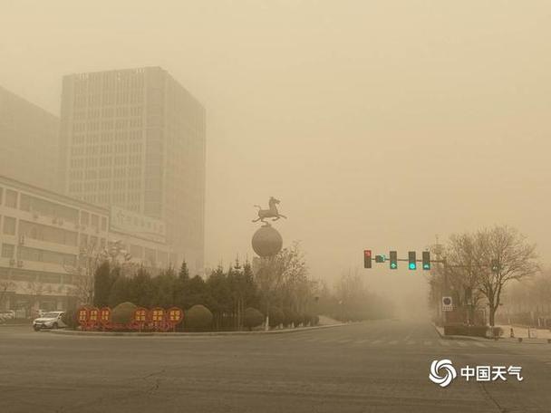 嘉峪关为何多沙尘天气？嘉峪关的天气情况