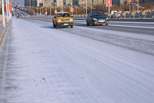 临河路上的雪化了吗?临河今晚天气情况-图2 临河路上的雪化了吗?临河今晚天气情况-图2