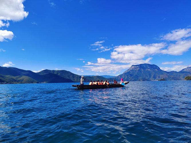 泸沽湖现在多少度?泸沽湖全年天气情况-图2 泸沽湖现在多少度?泸沽湖全年天气情况-图2