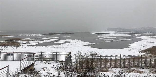 秦皇岛下雪是人工降雪吗?秦皇岛今晚天气情况-图3 秦皇岛下雪是人工降雪吗?秦皇岛今晚天气情况-图3