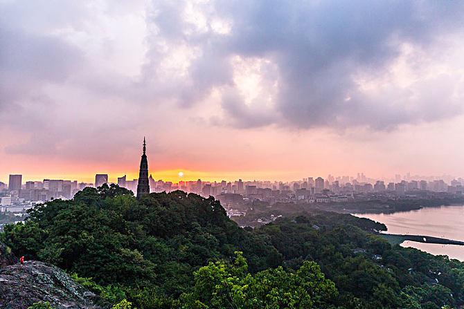 杭州看日出的最佳地点?塔前天气情况-图2 杭州看日出的最佳地点?塔前天气情况-图2
