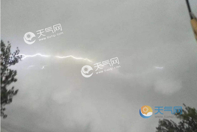 北京大兴机场大暴雨能正常起落不?大兴今晚天气情况-图2 北京大兴机场大暴雨能正常起落不?大兴今晚天气情况-图2