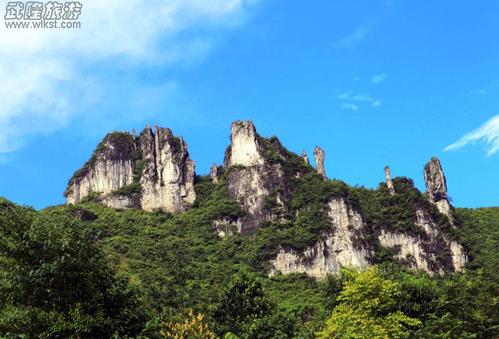 我国有哪些名山大川?湖南近月天气情况-图2 我国有哪些名山大川?湖南近月天气情况-图2