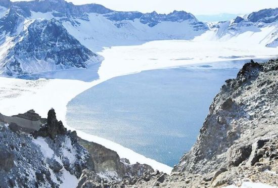 江南天池下雪天能开上去吗?天池这周的天气情况-图3 江南天池下雪天能开上去吗?天池这周的天气情况-图3
