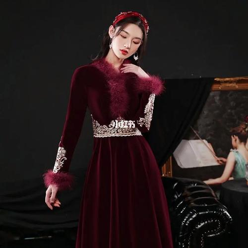 十一月份天气河南穿什么?结婚的人新娘子穿什么?怕冷的人回答哦,因为我怕冷?11号郑州天气情况-图2 十一月份天气河南穿什么?结婚的人新娘子穿什么?怕冷的人回答哦,因为我怕冷?11号郑州天气情况-图2