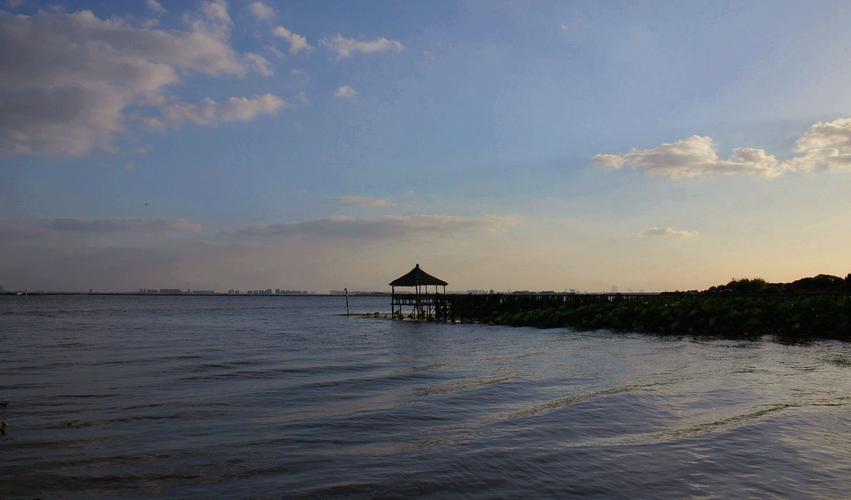 阳澄湖为什么是最阴?苏州阳澄湖的天气情况-图3 阳澄湖为什么是最阴?苏州阳澄湖的天气情况-图3