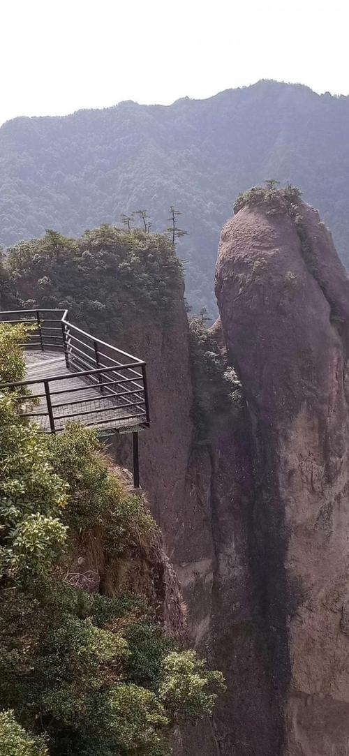 神仙居山顶冷不冷？仙居神仙居天气情况