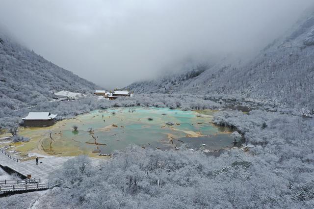 黄龙风景区冷不冷？黄龙景区的天气情况