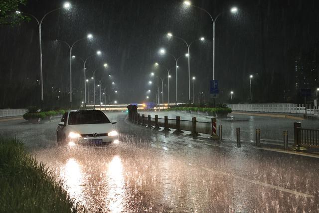 今天北京通州下雨了吗?通州今天的天气情况-图1 今天北京通州下雨了吗?通州今天的天气情况-图1