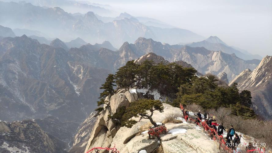 请问华山在春节期间开门吗?华山春节期间天气情况-图2 请问华山在春节期间开门吗?华山春节期间天气情况-图2