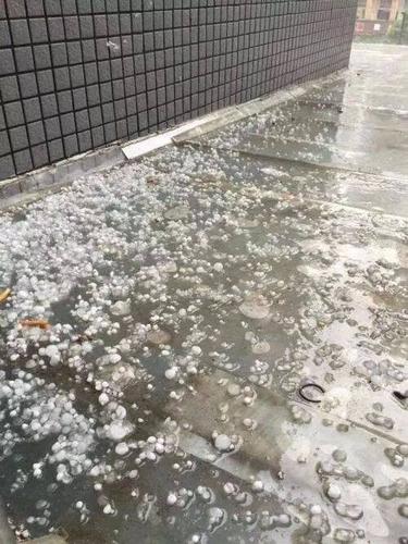 铁岭下冰雹了吗?开原今天夜间天气情况-图3 铁岭下冰雹了吗?开原今天夜间天气情况-图3