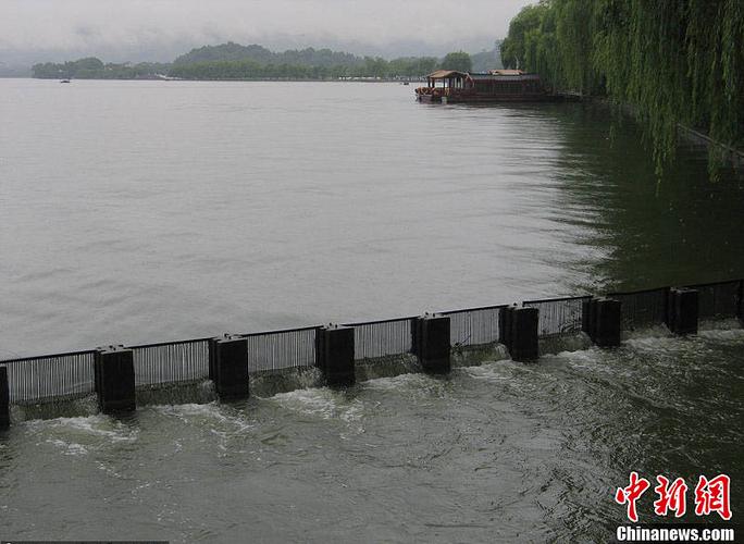 杭州西湖有暴雨吗?杭州西湖的天气情况-图2 杭州西湖有暴雨吗?杭州西湖的天气情况-图2