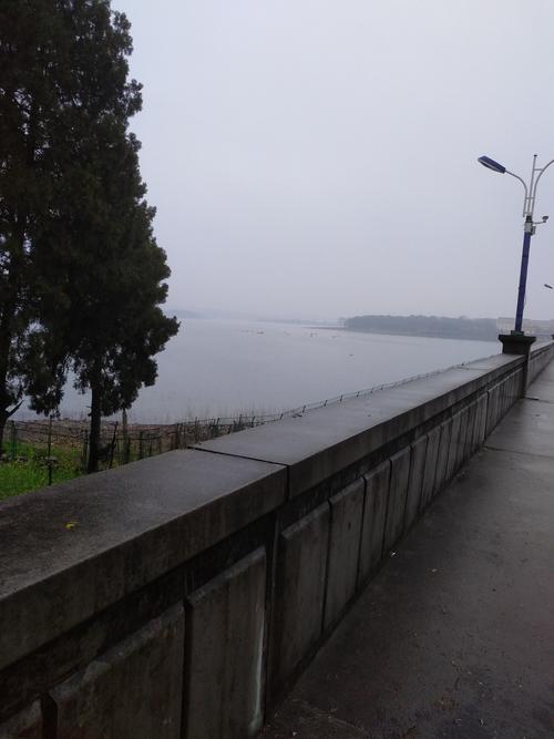 宋家场水库是铜山湖吗？平舆近半月天气情况