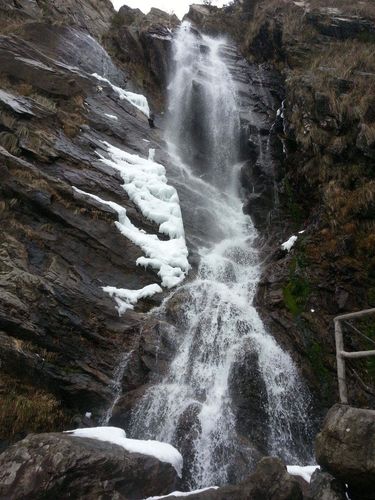庐山秀峰下雪了吗？明天庐山的天气情况-图2