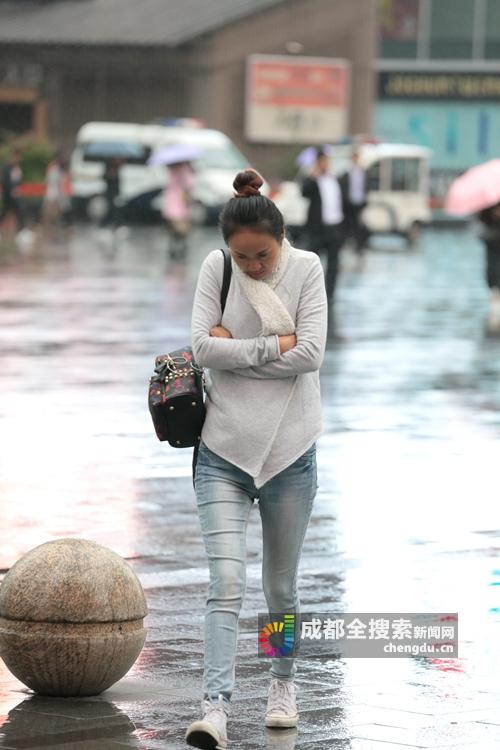 成都这两天天气怎么样?穿什么衣服?成都当前天气情况-图2 成都这两天天气怎么样?穿什么衣服?成都当前天气情况-图2