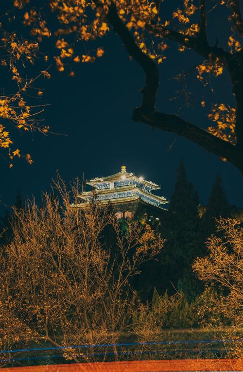 景山公园晚上能拍到故宫亮灯吗?徐州大景山天气情况-图3 景山公园晚上能拍到故宫亮灯吗?徐州大景山天气情况-图3