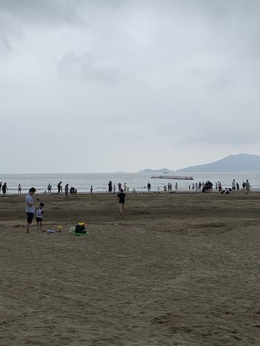 象山下雨海滩还能玩吗?今天浙江象山天气情况-图2 象山下雨海滩还能玩吗?今天浙江象山天气情况-图2
