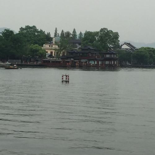 杭州西湖现在多少度?杭州西湖附近天气情况-图2 杭州西湖现在多少度?杭州西湖附近天气情况-图2