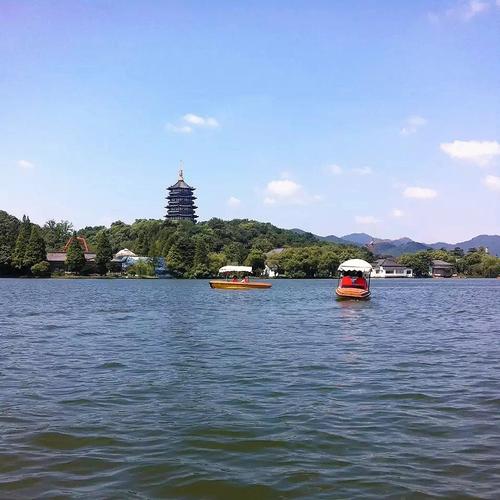 杭州西湖现在多少度？杭州西湖附近天气情况