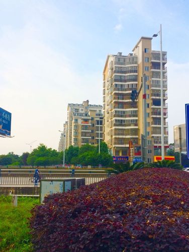 瑞金市太阳城檀悦俯什么时候交房?8月瑞金天气情况-图1 瑞金市太阳城檀悦俯什么时候交房?8月瑞金天气情况-图1