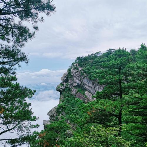 庐山现在热吗？庐山周未天气情况-图2