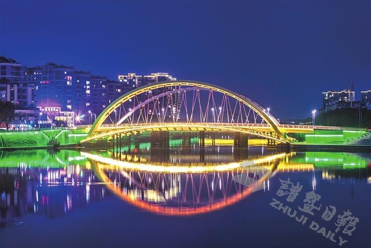 诸暨高湖大桥灯光秀时间?8号诸暨天气情况-图2 诸暨高湖大桥灯光秀时间?8号诸暨天气情况-图2