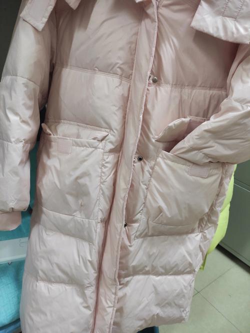 羽绒服128的充绒量厚不？128天气情况