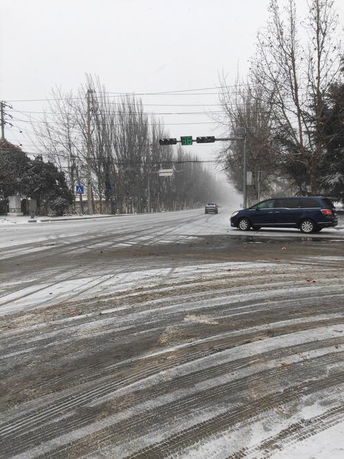 银川市主街道有雪吗?银川明天天气情况-图3 银川市主街道有雪吗?银川明天天气情况-图3