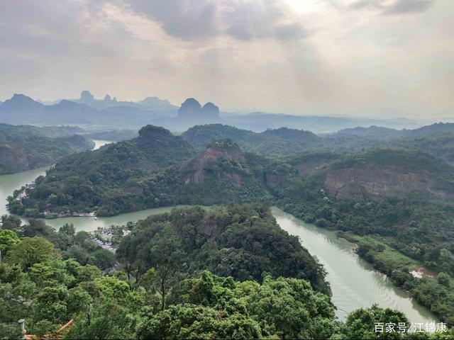 五一丹霞山人多吗?韶关五一天气情况-图2 五一丹霞山人多吗?韶关五一天气情况-图2