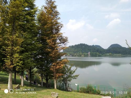 阳江共青湖可以钓鱼吗?共青湖景区天气情况-图2 阳江共青湖可以钓鱼吗?共青湖景区天气情况-图2