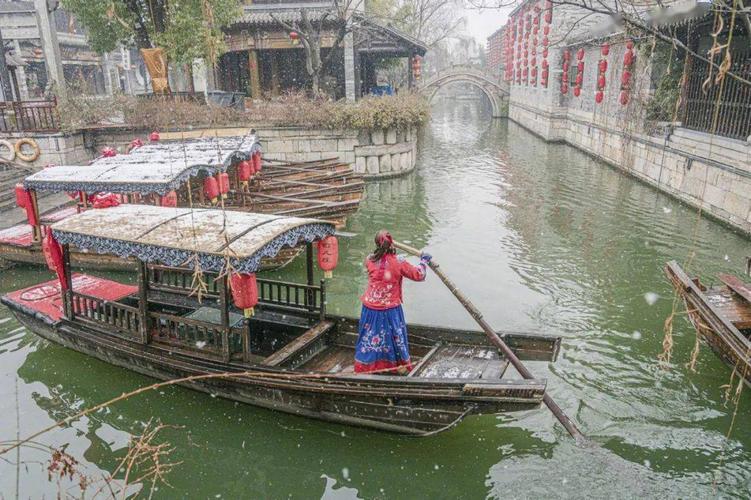 台儿庄古城旅游穿什么衣服拍照好看?查找台儿庄的天气情况-图2 台儿庄古城旅游穿什么衣服拍照好看?查找台儿庄的天气情况-图2