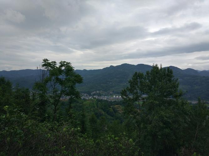 恩施一年下雨多少天?春节恩施的天气情况-图3 恩施一年下雨多少天?春节恩施的天气情况-图3