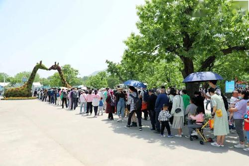 秦岭野生动物园国庆人多吗？秦岭国庆期间天气情况