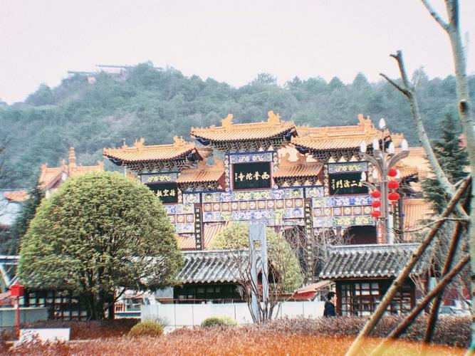 贵阳西普陀寺春节开门吗？春节贵阳的天气情况