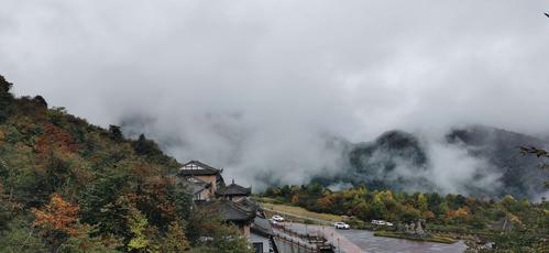 瓦屋山8月景色如何?雅安瓦屋山天气情况-图3 瓦屋山8月景色如何?雅安瓦屋山天气情况-图3