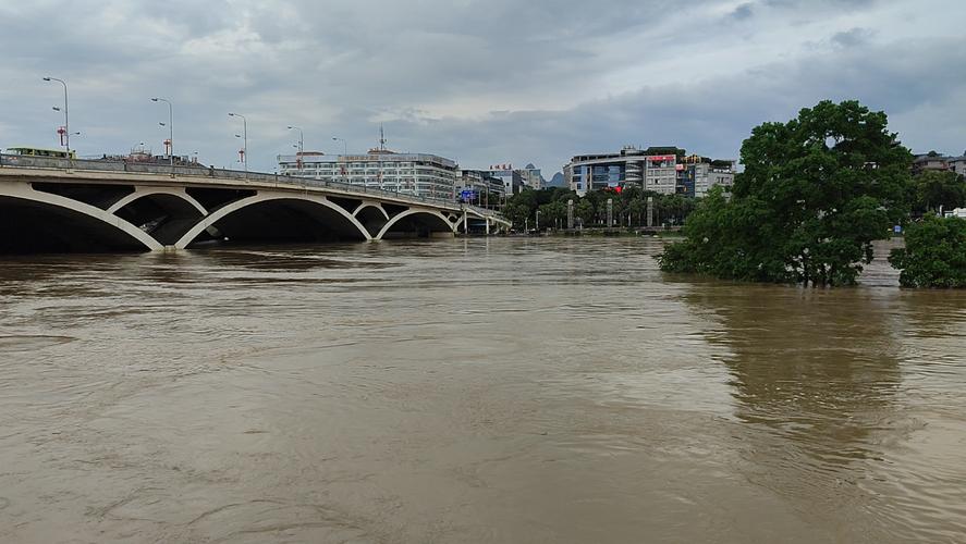 端午节桂林下雨吗?桂林春天天气情况-图2 端午节桂林下雨吗?桂林春天天气情况-图2