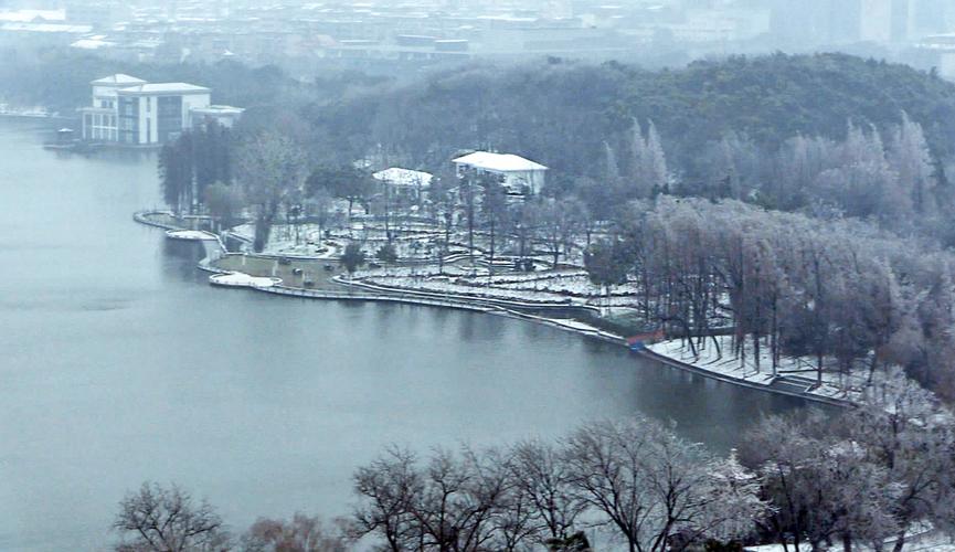安庆冬天下雪吗?安徽安庆的天气情况-图2 安庆冬天下雪吗?安徽安庆的天气情况-图2