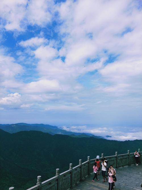 湖南衡山天气现在穿什么衣服?湘南衡山的天气情况-图3 湖南衡山天气现在穿什么衣服?湘南衡山的天气情况-图3