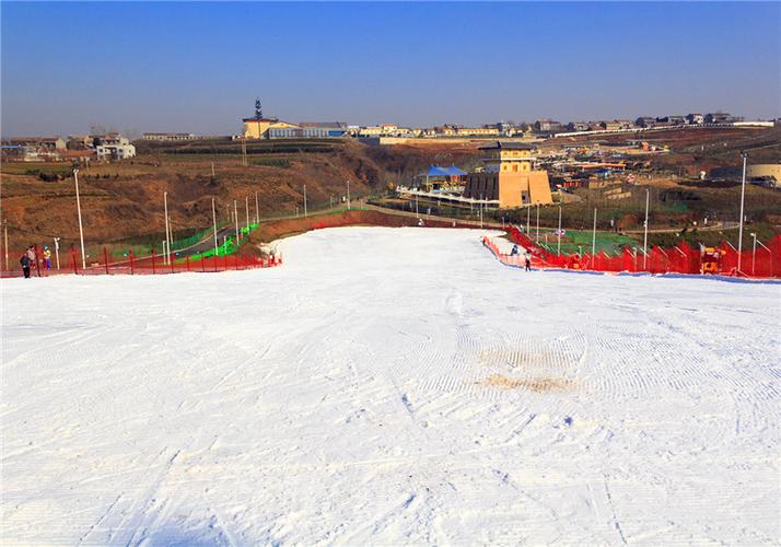 白鹿原影视城滑雪场开着吗？白鹿原天气情况